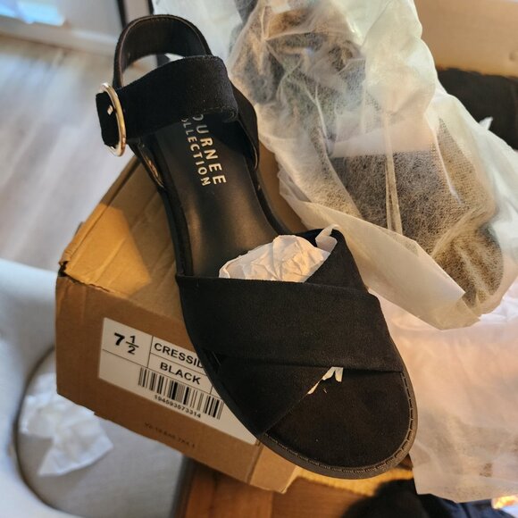 Journee Collection Sandal - Picture 3 of 6